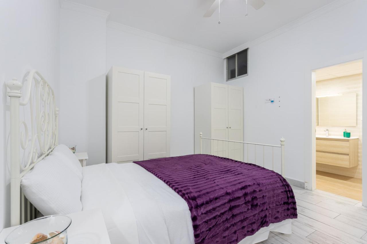 Apartamento Carmen Malaga Luaran gambar