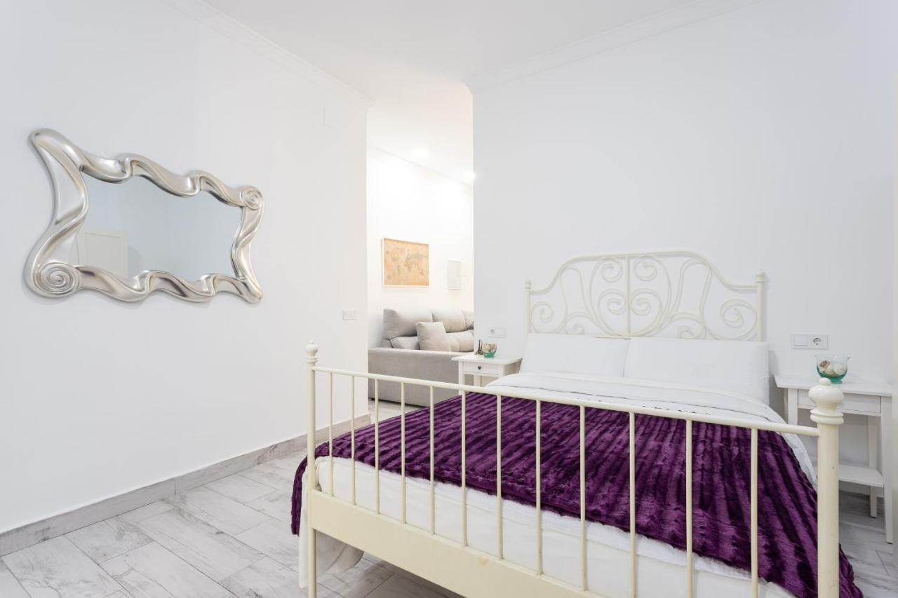 Apartamento Carmen Malaga Luaran gambar