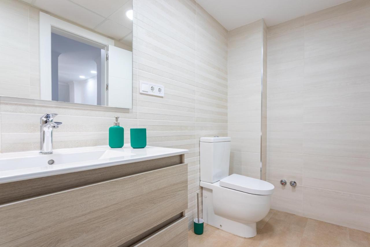 Apartamento Carmen Malaga Luaran gambar